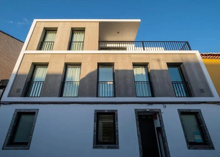 Magma Hostel Ponta Delgada