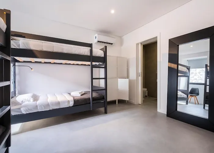 Magma Πόντα Ντελγκάντα